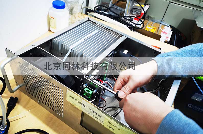 Absolute Titan100臭氧發生器維修現場