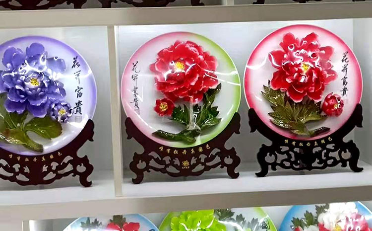 國禮牡丹瓷的綻放之路 國禮牡丹瓷的綻放之路